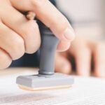 Tampon officiel apposé sur un document réglementaire Thai FDA