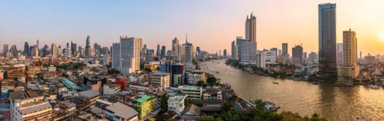 venture capital Thailand – Bangkok skyline along the Chao Phraya River illustrating the dynamic environment for venture capital Thailand and startup investment