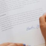 Рабочее время — это период, в течение которого работник обязуется выполнять свои трудовые обязанности согласно установленному графику.