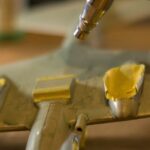 Firmengründung Thailand – präzise Arbeit an einem Projekt als Symbol für Planung, Aufbau und Unternehmensgründung.